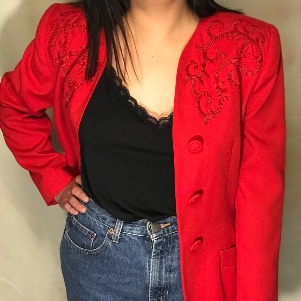 VINTAGE Le Suit Women’s Blazer (Red) size (4P)